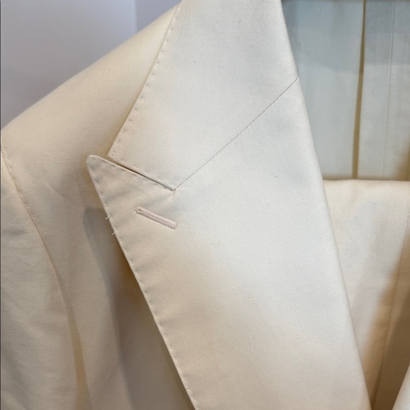 Suitsupply Cream Double-Breasted Blazer - Picture 8 of 9